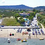 Ξενοδοχείο Valais 3*